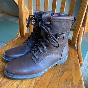 Ugg Kesey Boot for Women Size 8 NWOT